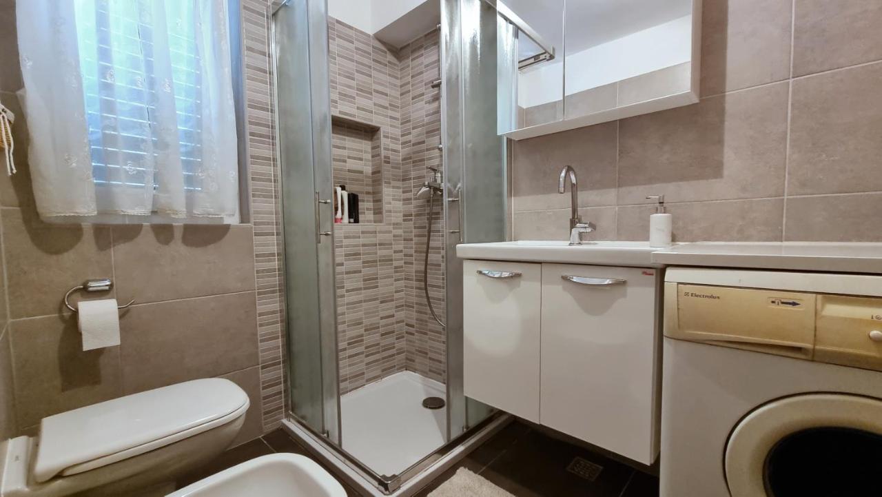 Apartment Tica โอมิช ภายนอก รูปภาพ