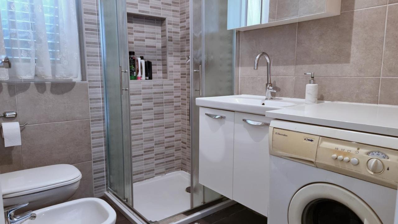 Apartment Tica โอมิช ภายนอก รูปภาพ